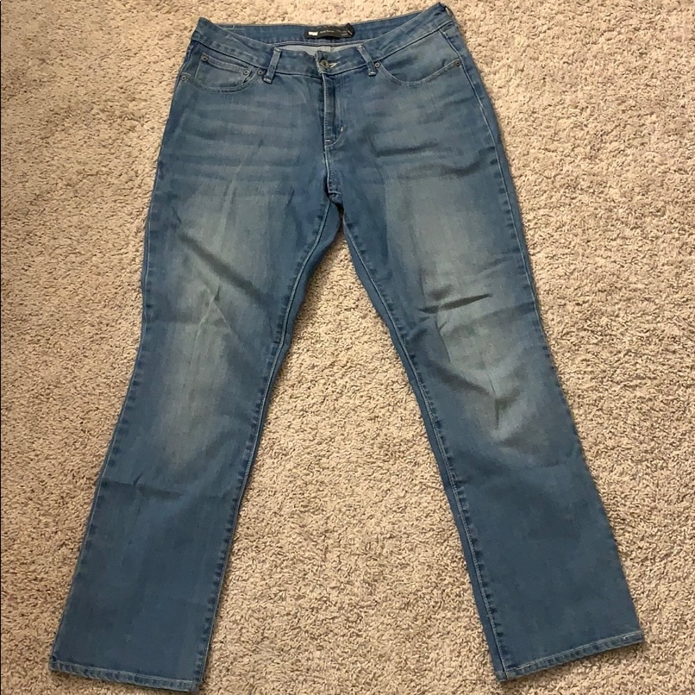 Levis Bold Curve,  Classic Rise, straight leg
